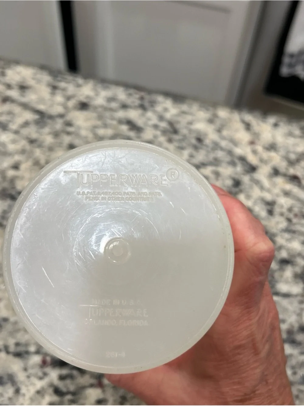 Vintage Tupperware Food Storage Container Clear Plastic Snap Lid 563-2